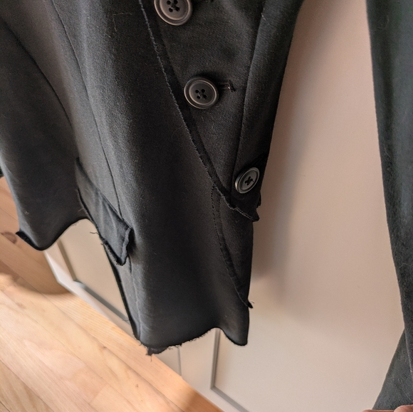 Rundholz asymmetrical button top - Picture 3 of 10